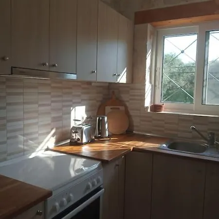 Olive Trees Holiday home Tragaki